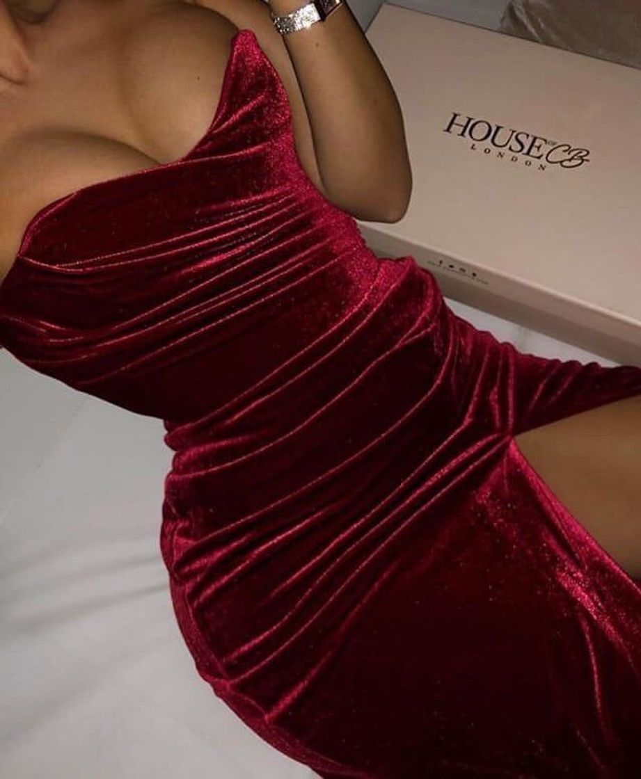 Imagina em um vestido vermelho desses 