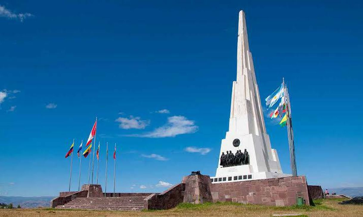 Moda Pampa de la Quinua - Ayacucho 