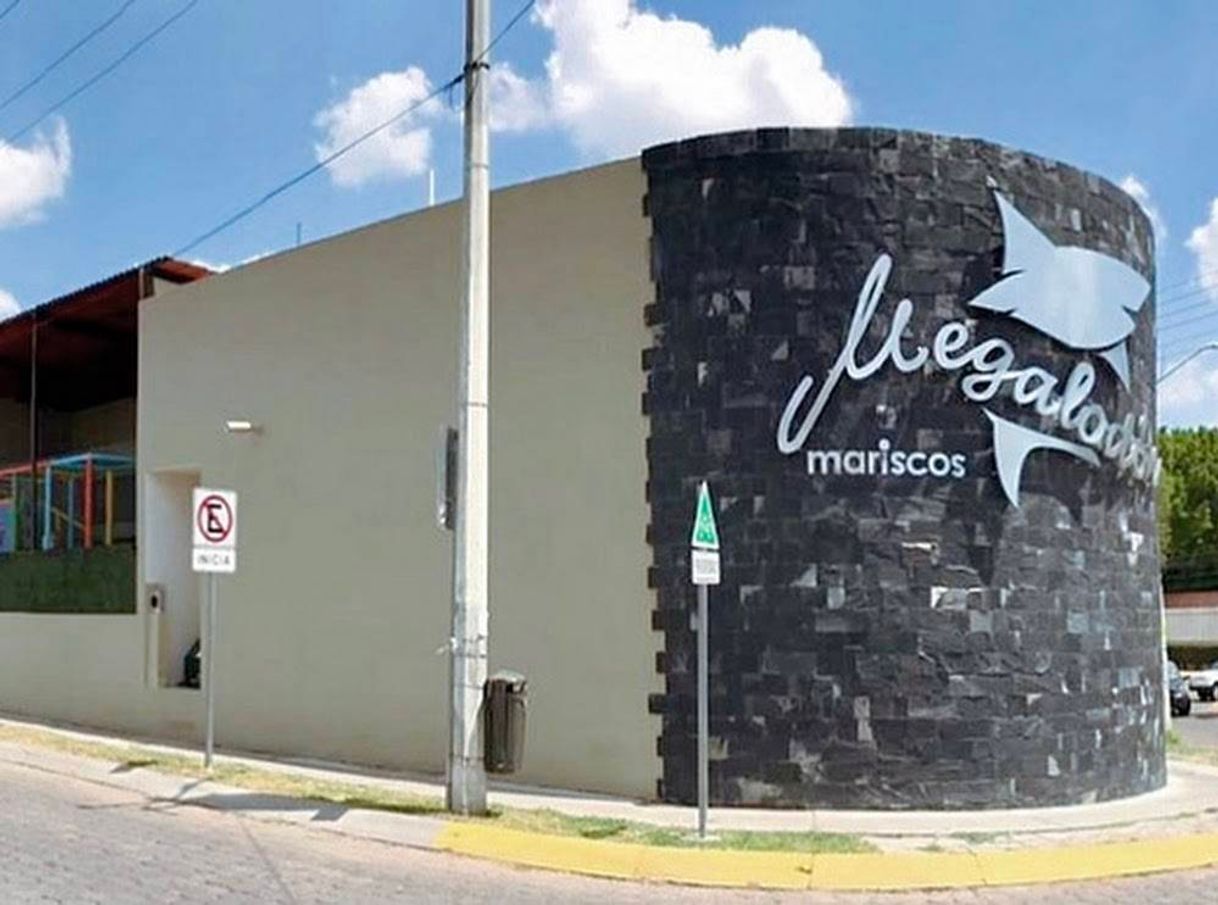 Restaurantes Megalodon Mariscos 🦈