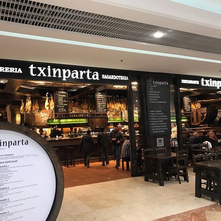 Restaurants Sidrería Txinparta Sagardotegia