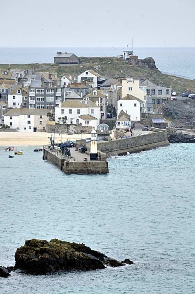 Place St Ives