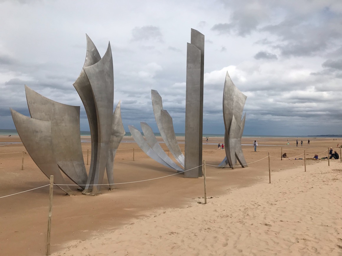 Place Omaha Beach Monument Les Braves