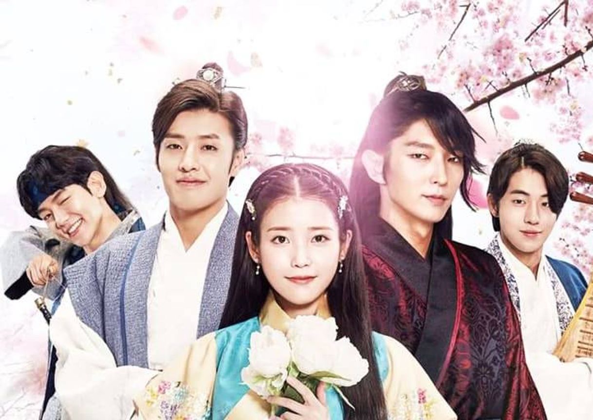 Moon lovers