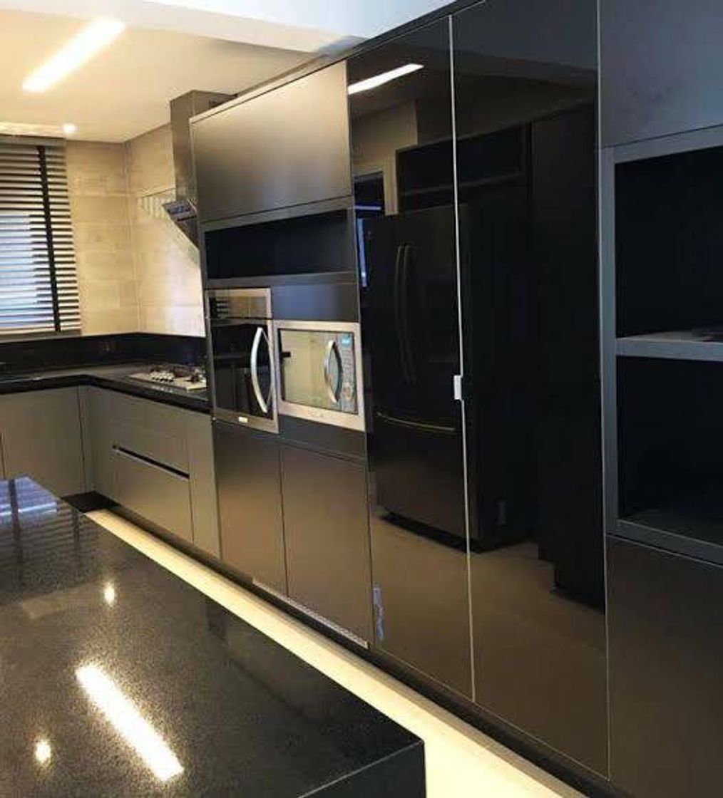 Sério, sem condições essa cozinha! 