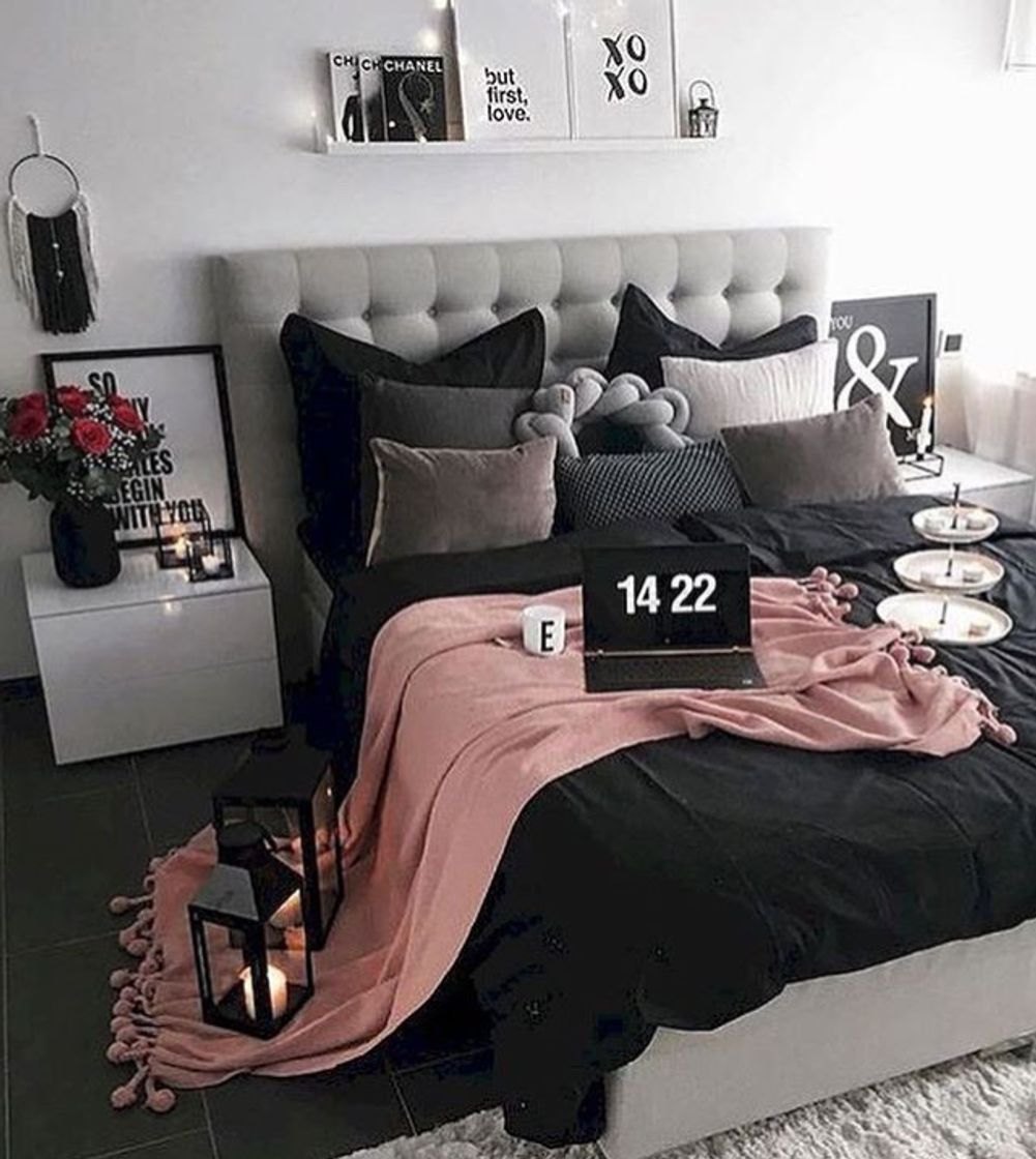 Social roomdecor