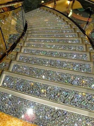Escada de cristais Swarovski
