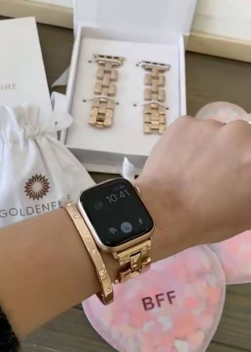 Social Hammered Link Bracelet for the Apple Watch in Gold