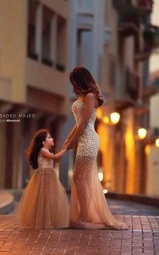 Madre e Hija Vestidos Familiares Manga Larga en Encaje Blanco Vestidos Elegantes