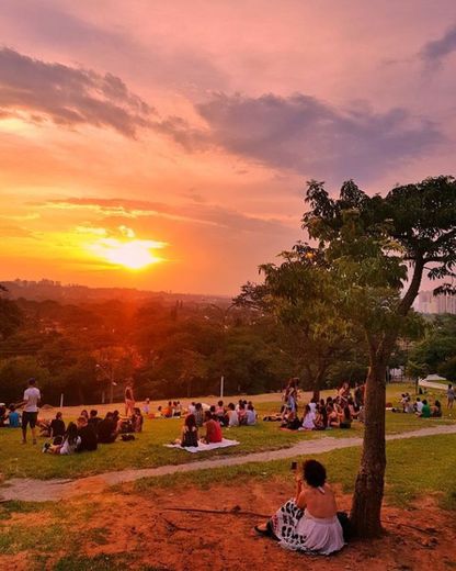 Praça Pôr do Sol