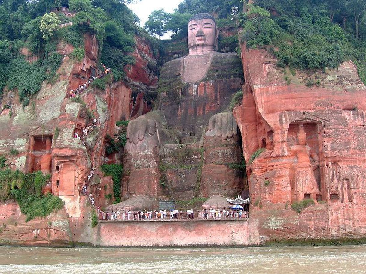 Place Leshan Giant Buddha - Wikipedia