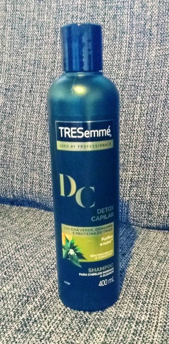 Fashion Shampoo TRESemmé Detox Capilar