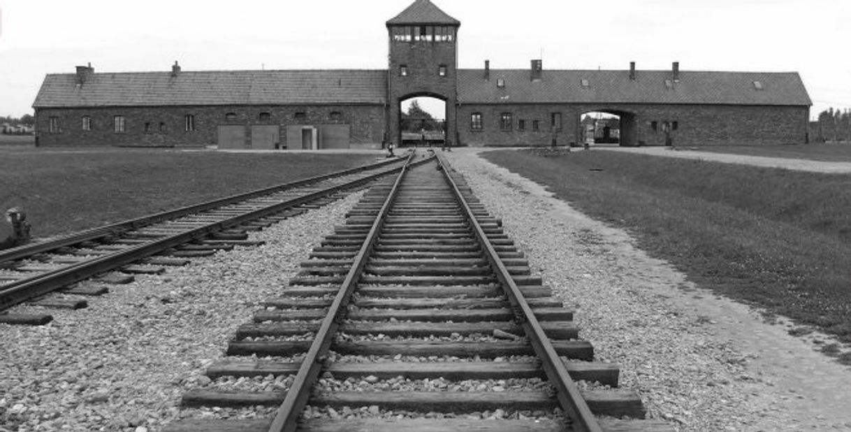 Fashion Auschwitz | Turismo Madrid