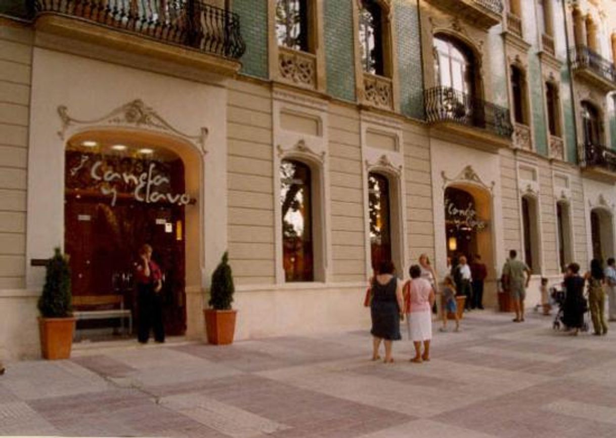 Restaurants Restaurante Canela y Clavo