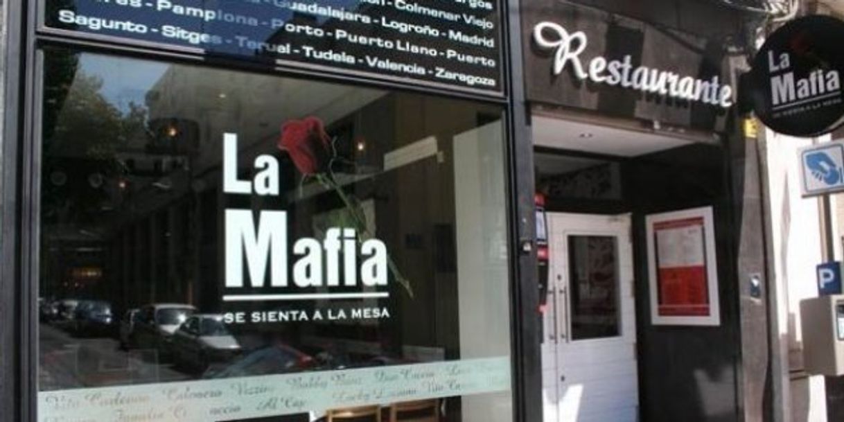 Restaurantes La Mafia se sienta a la mesa