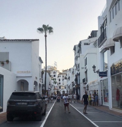 Lugar Puerto Banús