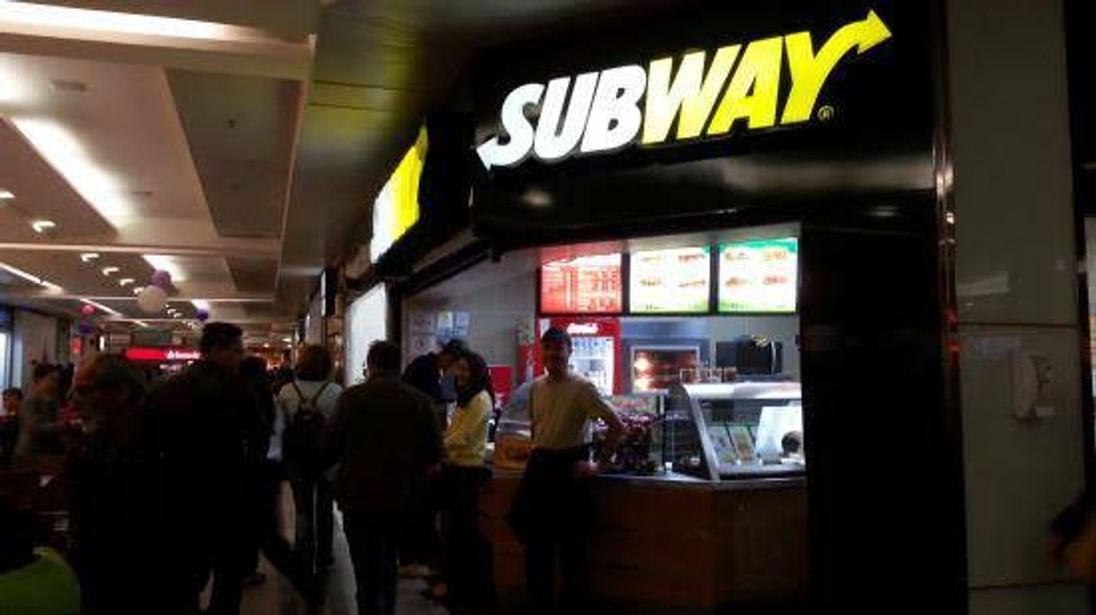 Restaurants Subway