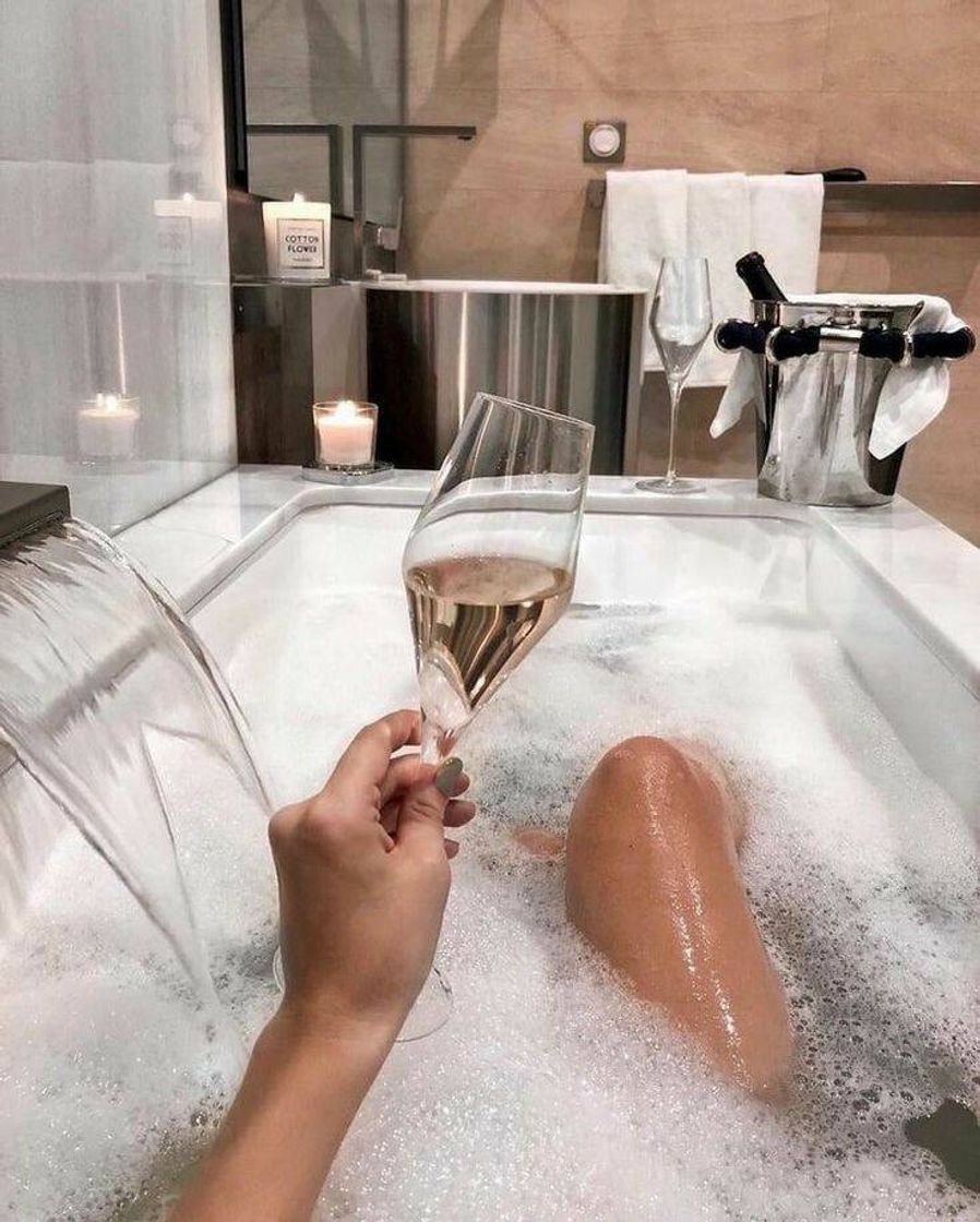 Moda 🛁🍸