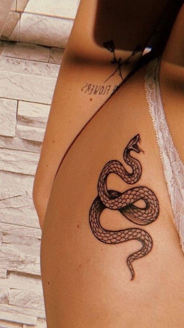 Fashion snake tattoo