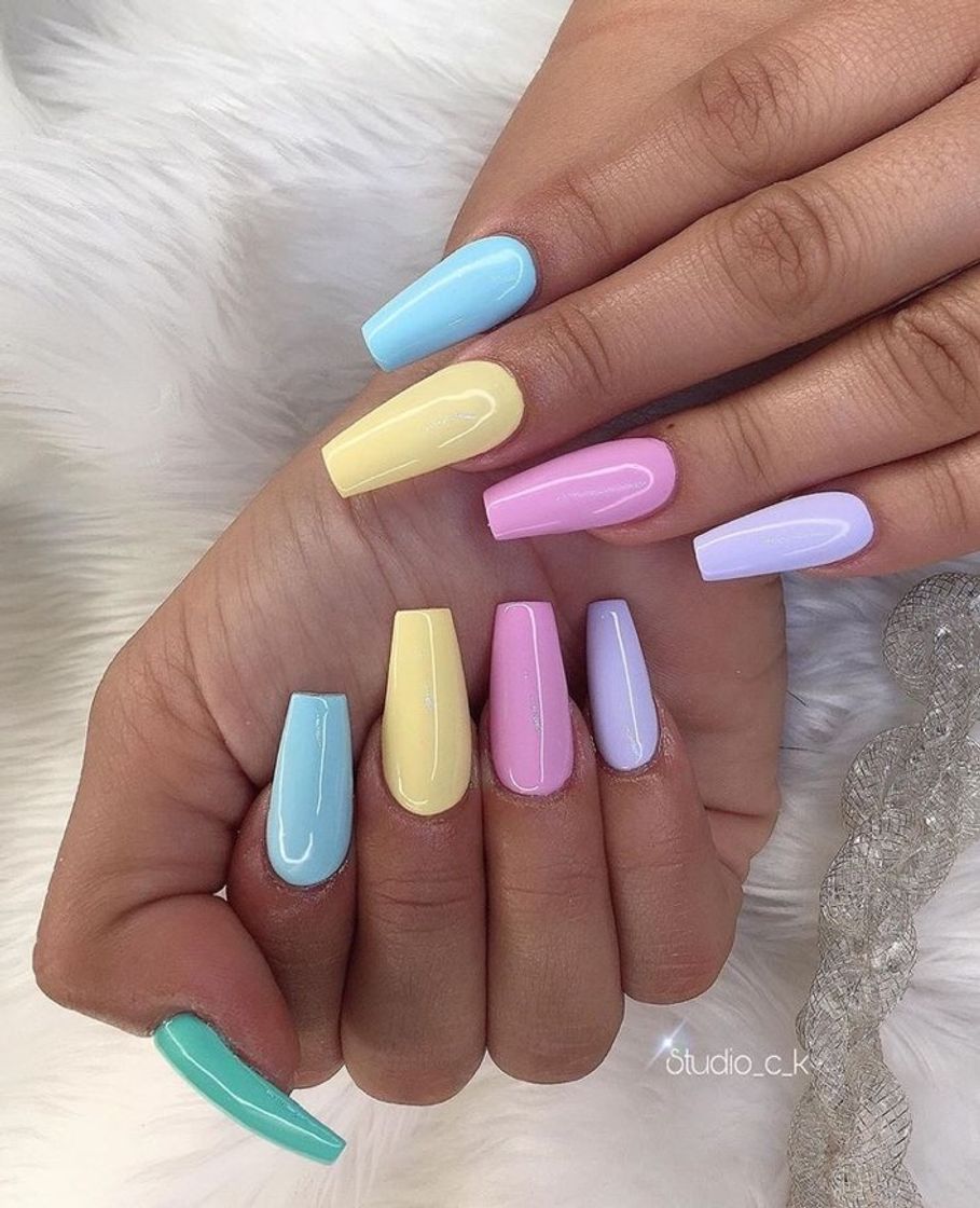 Moda Unhas cores pastéis ✨