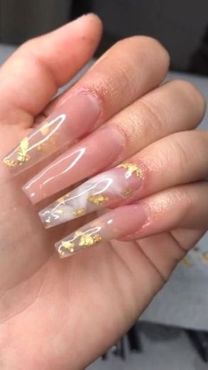 Gold nail