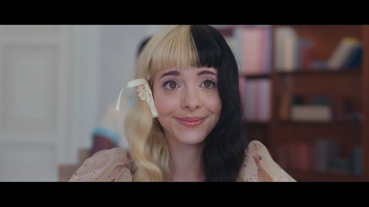 Fashion Melanie Martinez - K-12 (The Film) - YouTube