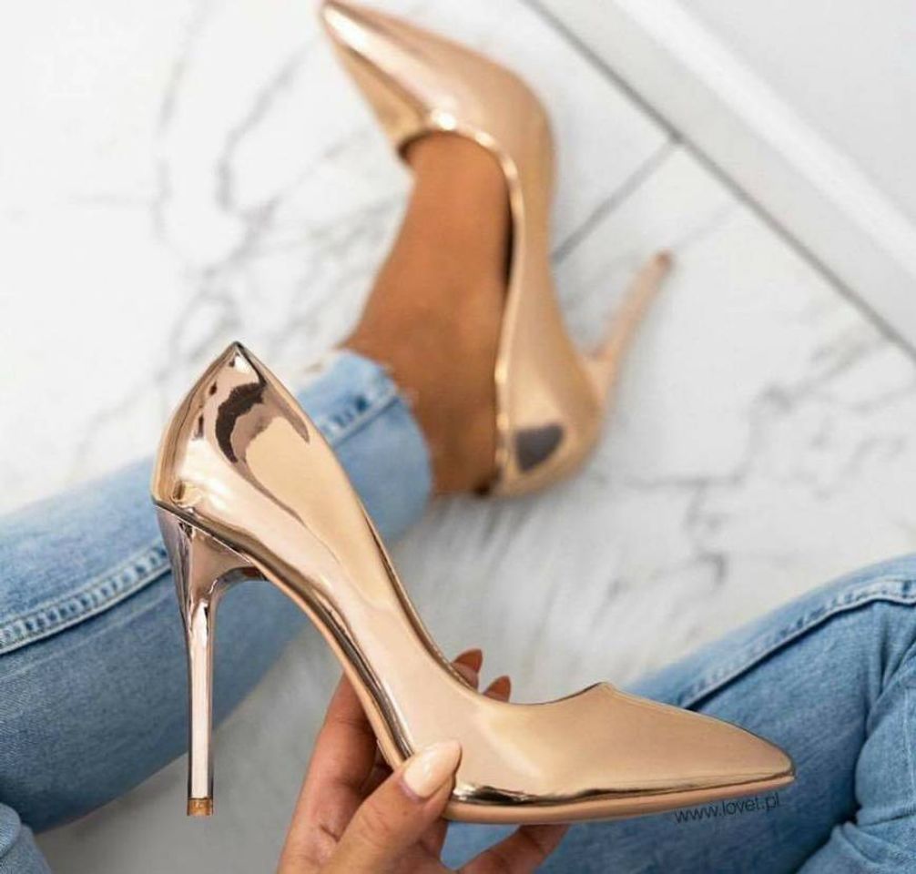 Fashion Scarpin Dourado 👠