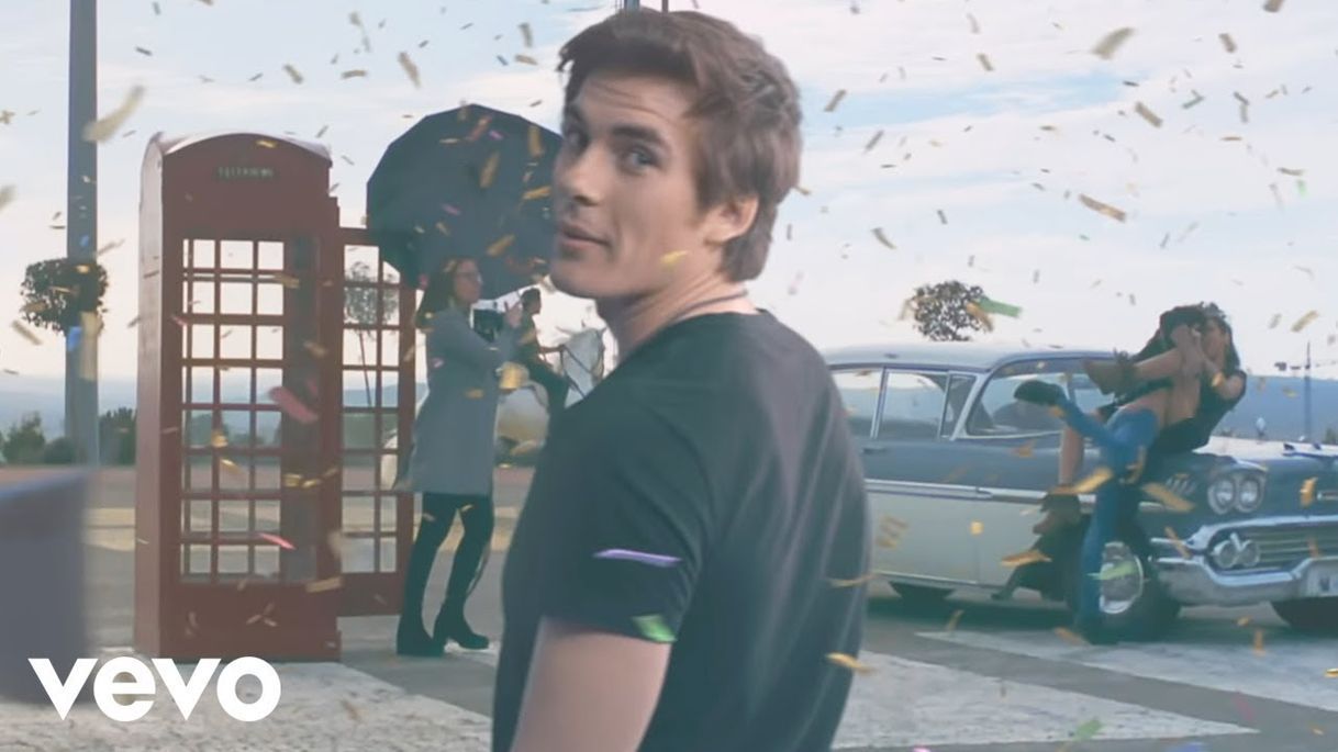 Social Dvicio - Casi Humanos (Video Oficial) - YouTube