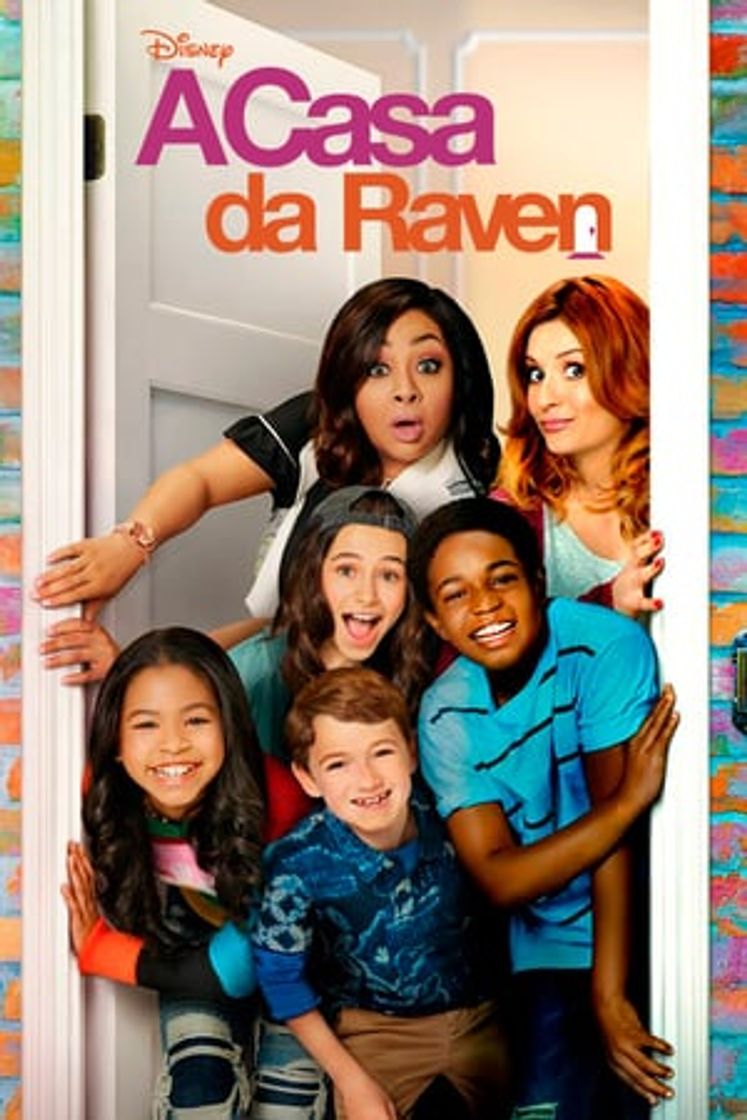 Serie Vuelve Raven