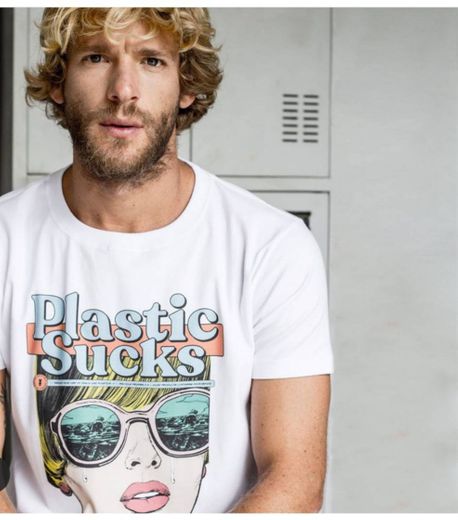 Camiseta Plastic Sucks 