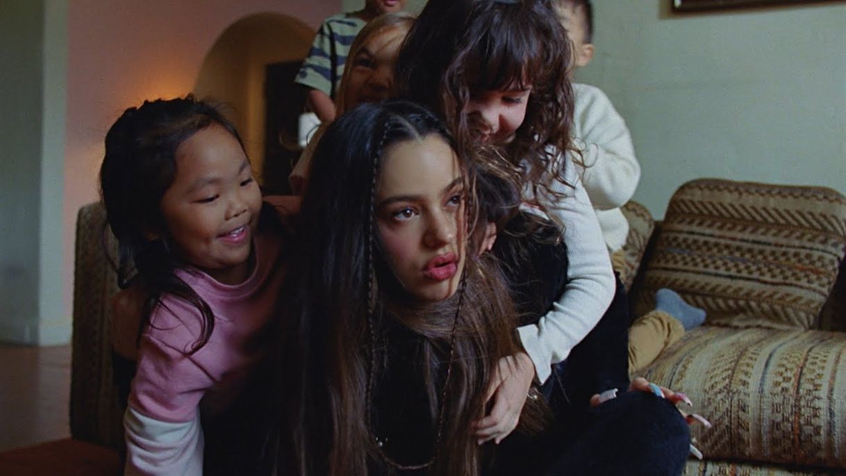 Social ROSALÍA & Travis Scott - TKN (Official Video) 