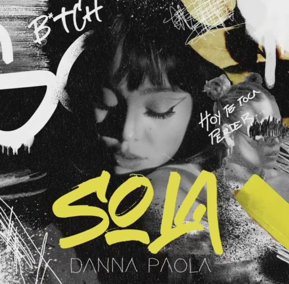 Social Danna Paola - Sola