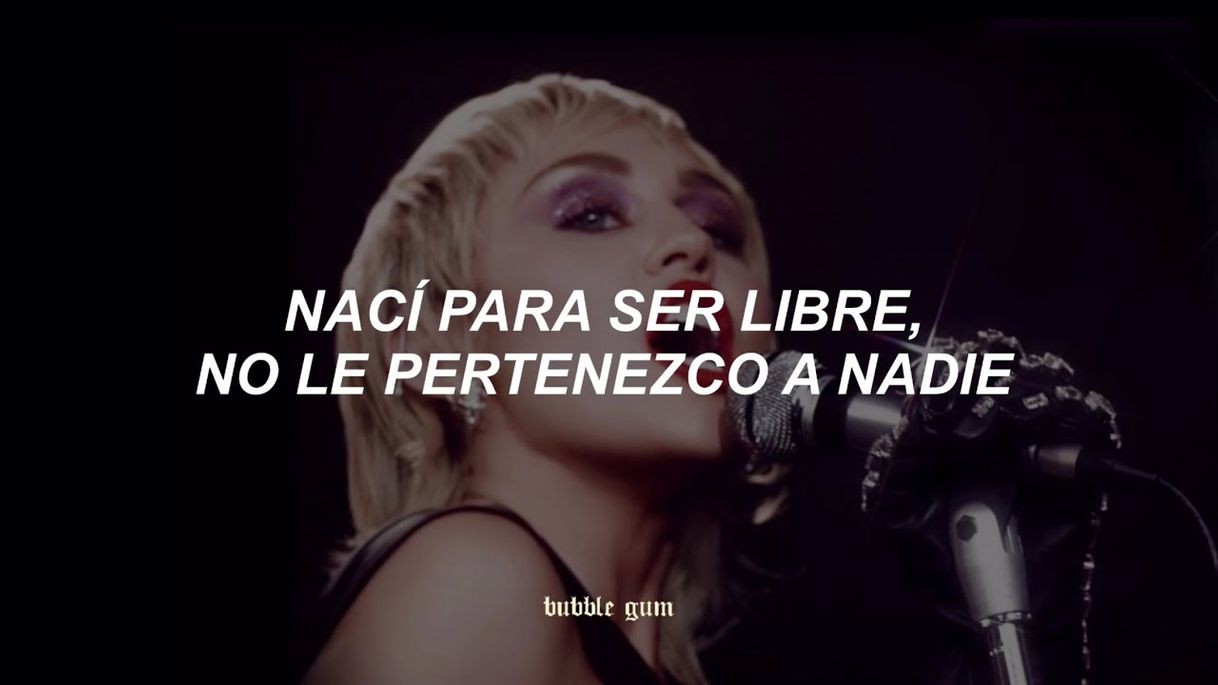 Social Miley Cyrus - Midnight Sky (Lyrics + Español) Video Official - YouTube