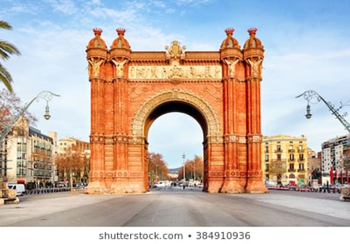 Place Arc de Triomf