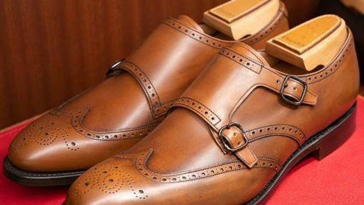 Moda Church's: Handmade English shoes for men and women