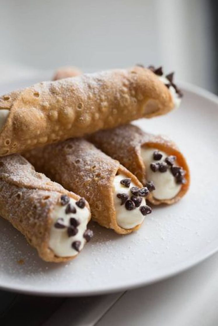 Moda Cannoli