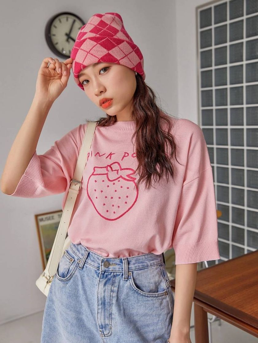 Social Top de Malha Bordado Rosa Morango Soft Girl 🍓 — SHEIN