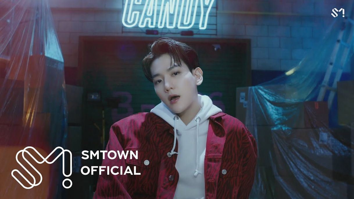 Moda BAEKHYUN 백현 'Candy' MV - YouTube