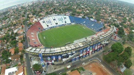 Estadio Defensores del Chaco