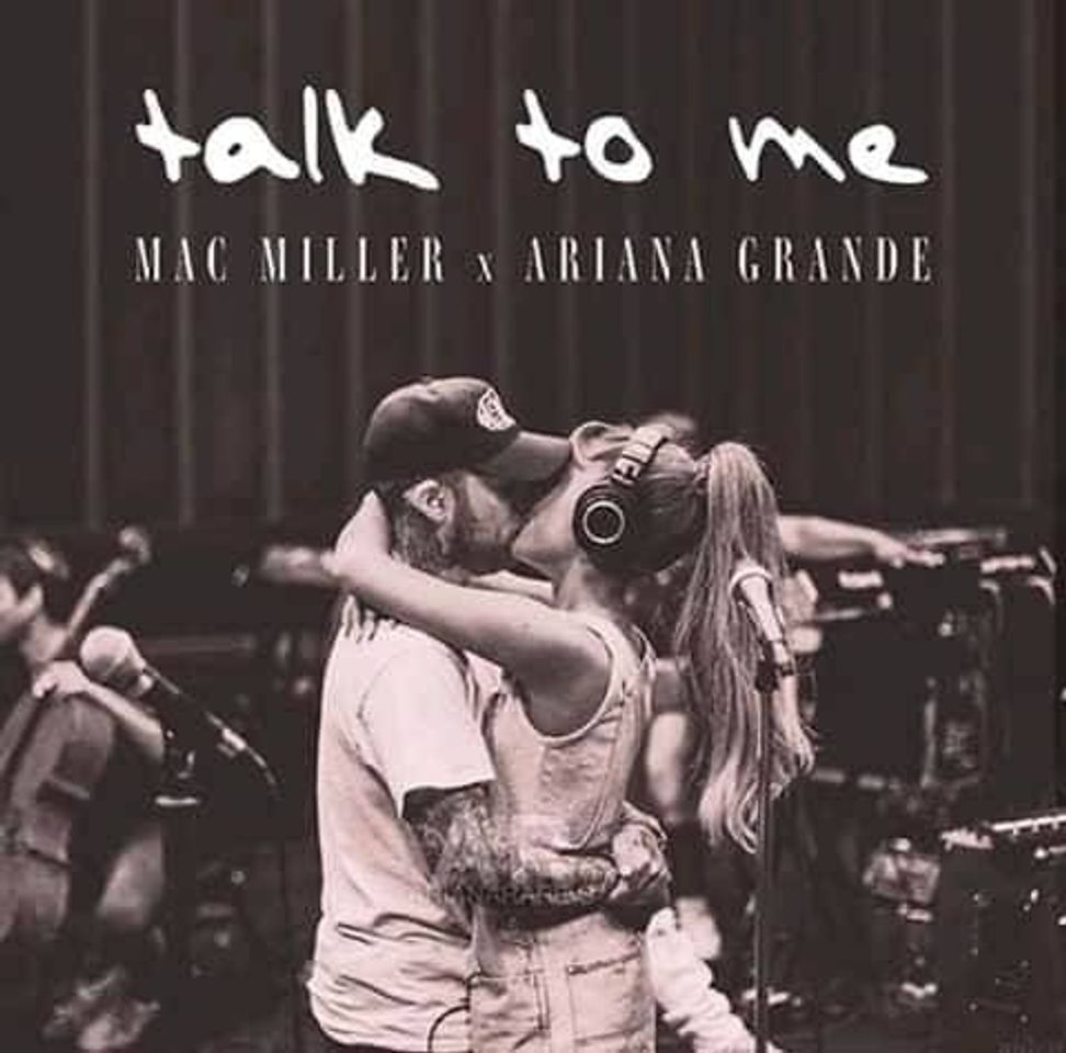 Moda Talk To Me. Ariana Grande Ft Mac Miller