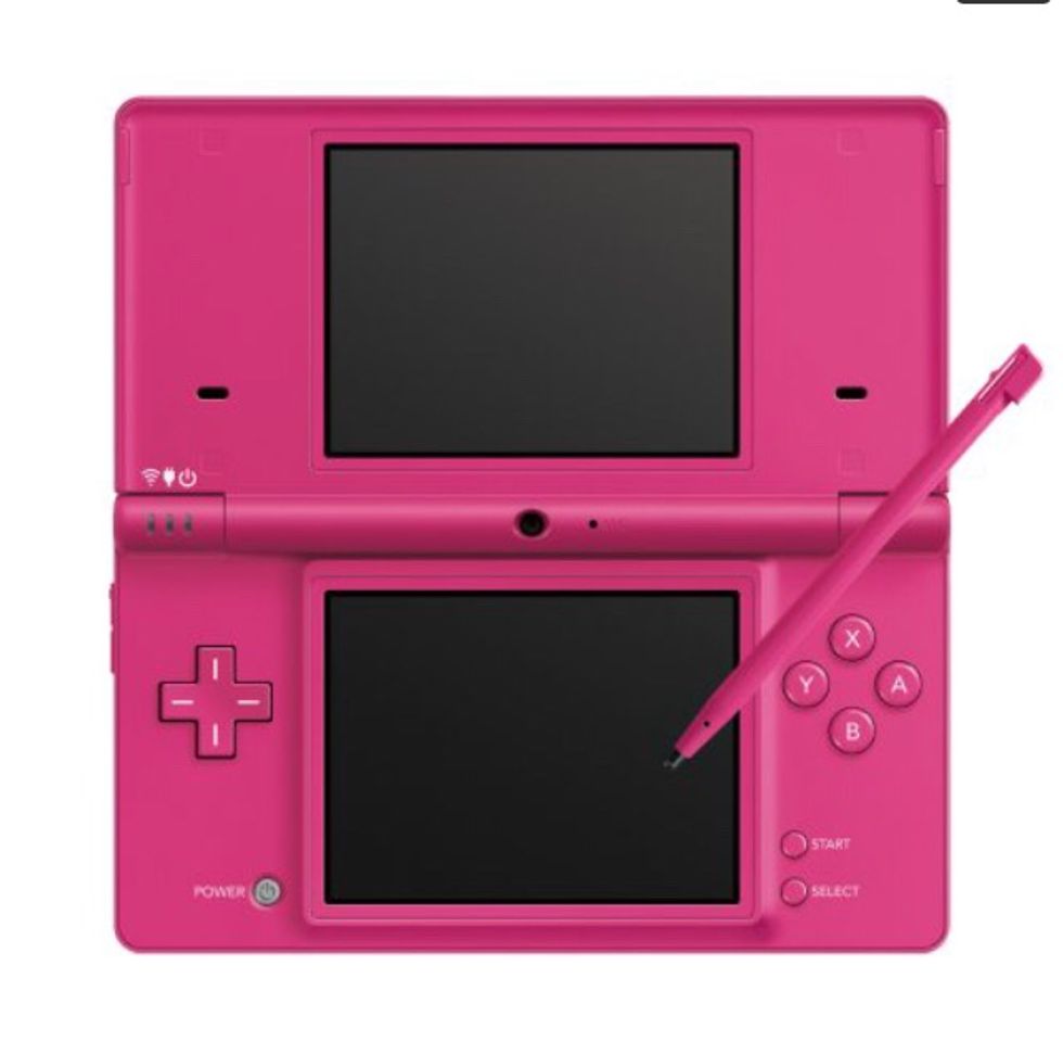 Producto Nintendo DSi Handheld Console