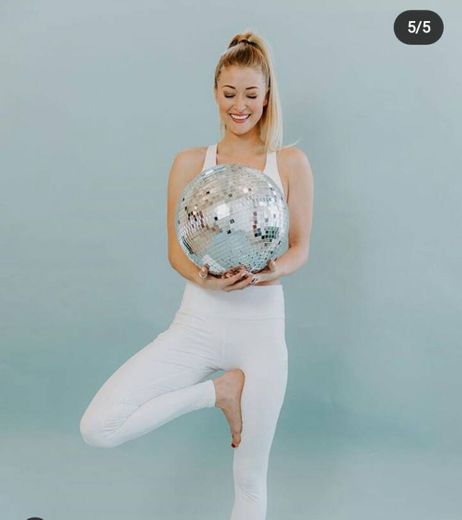 Conta do instagram de Yoga 💆 ela é maravilhosa 