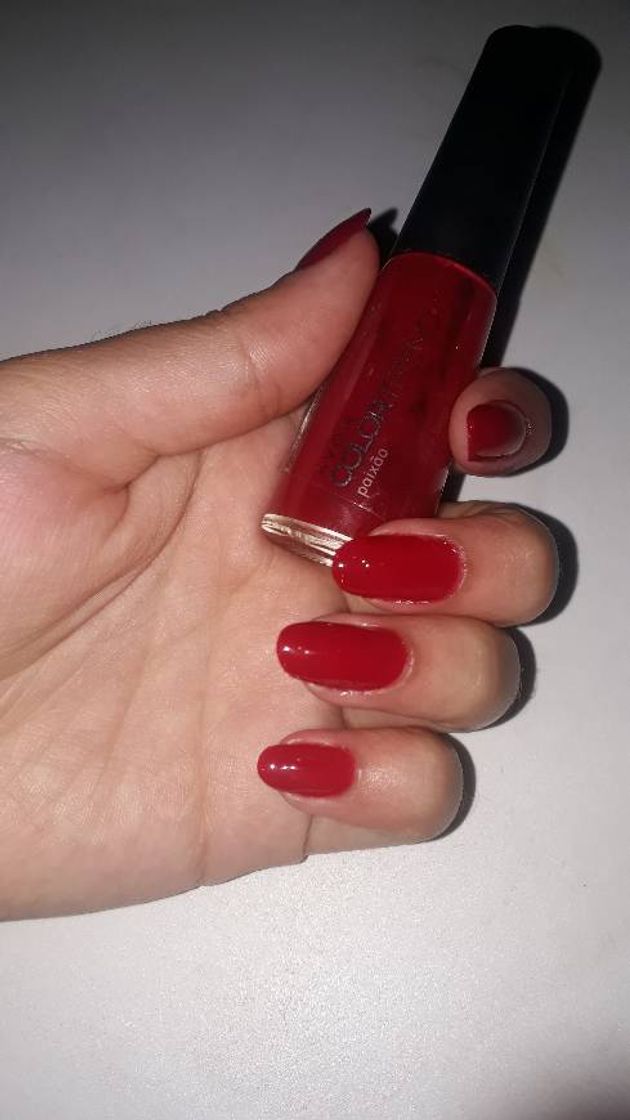 Moda Avon - ColorTrend - Vermelho Paixão