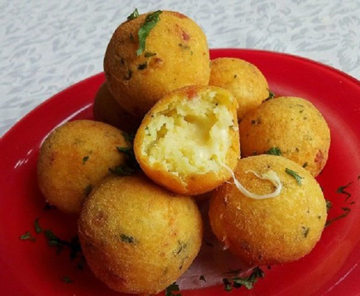 Moda Bolinho de Batata Recheado com Queijo