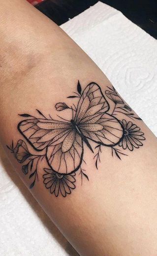 Tatuagem de 🦋