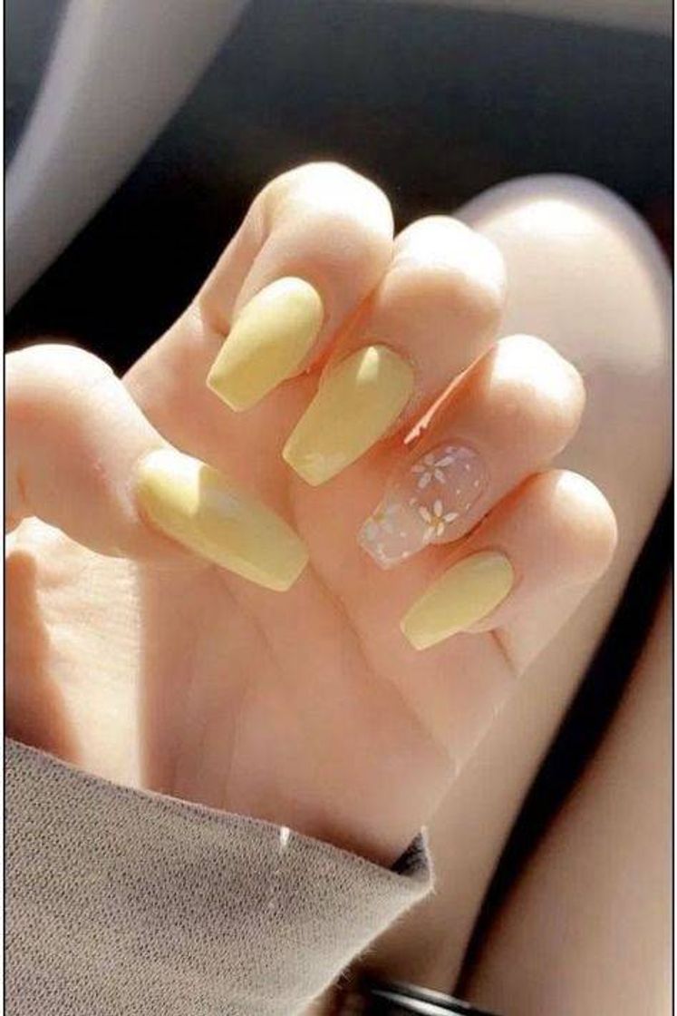Social Nail aesthetic