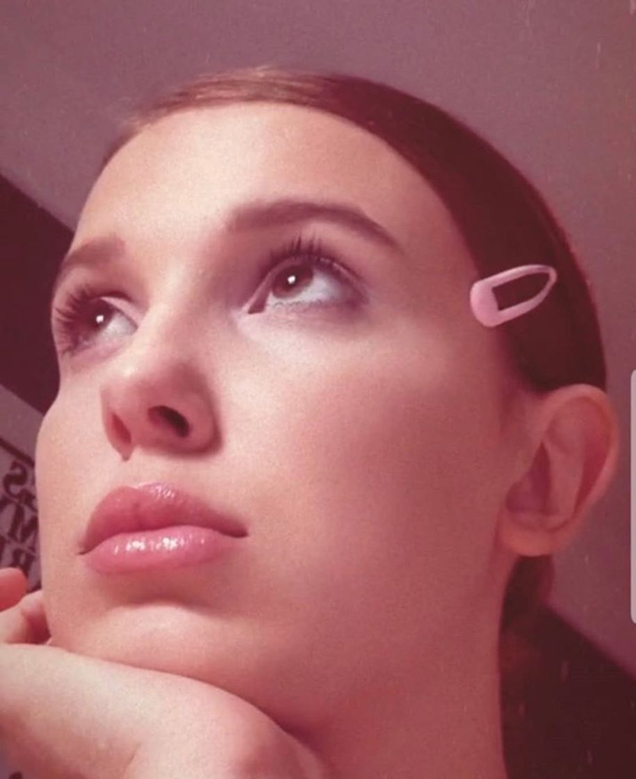 Moda Millie Bobby Brown 