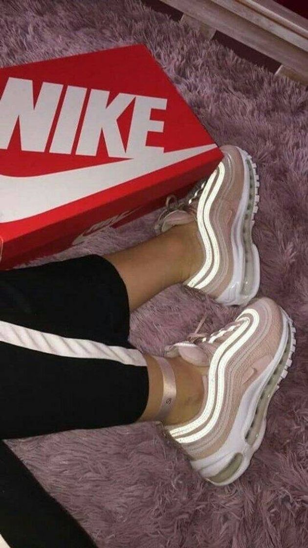 Social Nike Air Max 87 Feminino