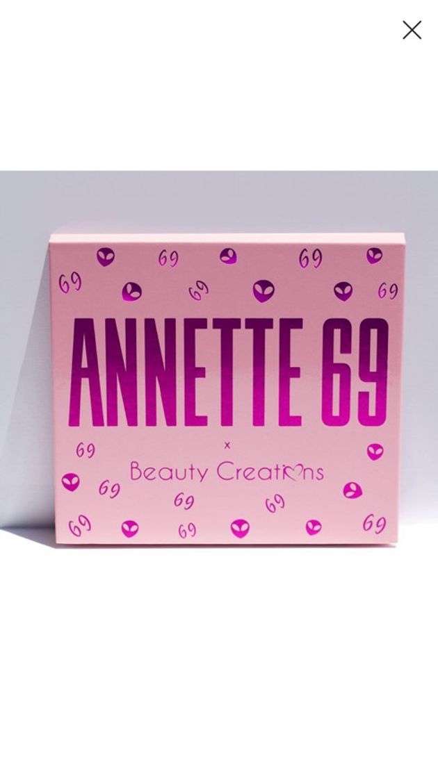 Social Pallete anette 69