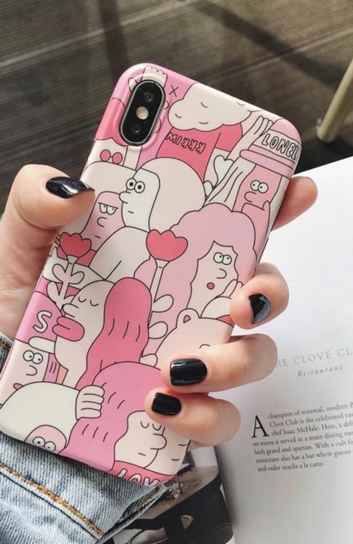 Social IPHONE – AESTHENTIALS