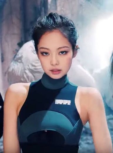 Jennie’s top